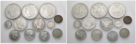 MONEDA EXTRANJERA. ESTADOS UNIDOS DE AMÉRICA. Lote de 12 piezas: 1 centavo (1), 5 centavos (1), 1 dime (Filadelfia y O); 1/4 de dólar (Filadelfia, O y...