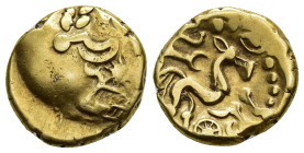 GRECIA ANTIGUA. PUEBLOS CELTAS. GALLIA BELGICA. Suessiones. Estátera (c. 60-50 a.C.). A/ Busto laureado esquemático. R/ Caballo con auriga a der., deb...