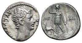 PERIODO DE JULIO CÉSAR A AUGUSTO. AUGUSTO. Denario. Lugdunum (11-10 a.C.). A/ Cabeza a der.; AVGVSTVS (DIVI F).  R/ Diana a izq. mirando atrás con lan...