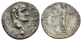 IMPERIO ROMANO. GALBA. Denario. Tarraco (68-69 d.C.). A/ Cabeza laureada a der.; GALBA IMP. R/ Livia a izq. con pátera y cetro; DIVA AVGVSTA. AR 3,48 ...
