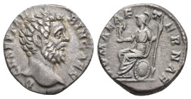 IMPERIO ROMANO. CLODIO ALBINO. Denario. Roma (193-195). A/ Cabeza a der.; D CL SEPT ALBIN CAES. R/ Roma sentada sobre escudo a izq. con victoria y lan...