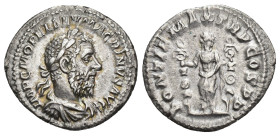 IMPERIO ROMANO. MACRINO. Denario. Roma (217). A/ Busto laureado, drapeado y acorazado a der.; IMP CM OPEL SEV MACRINVS AVG. R/ Fides con dos estandart...