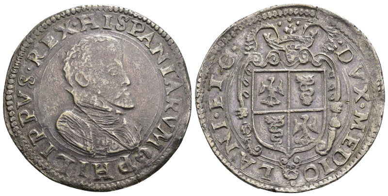 FELIPE II. Ducatón. S/F. Milán. AR 29,08 g. 41,5 mm. Crippa-13/G-1. Pátina gris....