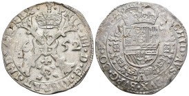FELIPE IV. Patagón. 1652. Brujas. AR 27,9 g. 42,9 mm. Vanhoudt-645.BG. Ligera plata agria. MBC/MBC+.