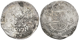FELIPE IV. Patagón. 1623. Dôle. AR 26,73 g. 43,3 mm. Vanhoudt-645.DL. Oxidaciones. MBC+.