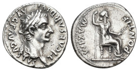 IMPERIO ROMANO. TIBERIO. Denario. Lugdunum (14-37 d.C.). A/ Cabeza laureada a der.; TI CAESAR DIVI AVG F AVGVSTVS. R/ Livia entronizada a der.; trono ...