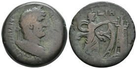 IMPERIO ROMANO. ADRIANO. AE. Alejandría (133-134). A/ Busto laureado, drapeado y acorazado a der. R/ Isis Faria con velo desplegado avanzando a der., ...