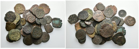 FELIPE IV. Lote de 40 monedas de 2 a 8 mrs., desde Felipe II a Felipe IV, 7 de ellas falsas de época. BC-/MBC-.