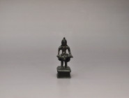 ARQUEOLOGÍA. ROMA. Figura de Príapo (ss. I-IV d.C.). Bronce. Altura 8,5 cm.

Colección A. Presa.