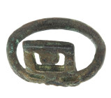 ARQUEOLOGÍA. ROMA. Anillo-llave (ss. I-IV d.C.). Bronce. Longitud 23,1 cm. Peso 5,30 gr.

Colección A. Presa.