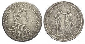 Firenze Piastra 1594

Firenze, Ferdinando I Dè Medici, Piastra 1594, Rara Ag mm 43 g 32,12, segnetti sul taglio probabilmente di montatura altriment...