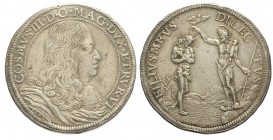 Firenze Piastra 1680

Firenze, Cosimo III Dè Medici, Piastra 1680, Ag mm 45 g 30,85, lievi segnetti sul taglio forse di montatura altrimenti BB