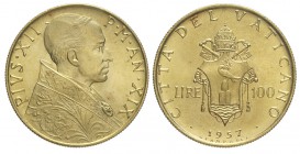 Roma 100 Lire 1957

Roma, Pio XII, 100 Lire 1957, Rara Au mm 20,7 g 5,19, FDC