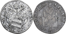 Ancona. Pio V (1566 - 1572), Antonio Michele Ghislieri. Testone. CNI 7/17; M. 32; Berm. 1105; Villoresi 277. AG. 8.20 g. 28.50 mm. qBB/MB+.