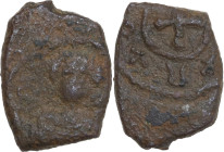 Capua. Ruggero II (1105-1154). Follaro, 1135-1137. MEC 14, 185-187; Travaini 1995 201; D'Andrea-Contreras (Normans) 143. AE. 2.01 g. 13.50 mm. RR. Mol...