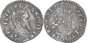 Napoli. Filippo II di Spagna (1556-1598). Tarì con sigle IBR / VP, Giovan Battista Ravaschieri maestro di zecca e Vincenzo Porzio maestro di prova. P/...