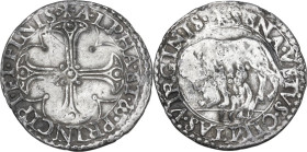 Siena. Repubblica (1180-1390). Grosso della lupa da 7 soldi 1548. CNI 272/273 (mezzo giulio); MIR (Toscana, zecche) 561. AG. 2.25 g. 23.00 mm. RRRR. E...