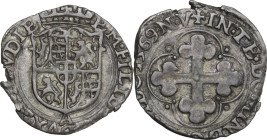 Emanuele Filiberto Duca (1559-1580). Soldo II tipo 1569 N V, Aosta. MIR (Savoia) 534ac; Simonetti 58/29; Biaggi 450. MI. 1.97 g. 21.50 mm. Patina dora...