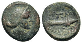 Macedon, Thessalonica, c. 187-31 BC. Æ (17,5mm, 4.5g.). Diademed head of Artemis r. R/ ΘEΣΣAΛO-NIKEΩN, quiver, monograms. Cf. SNG Copenhagen 358. VF....
