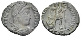 Valentinian I (364-375). Æ (16mm, 2.54g, 6h). Thessalonica, 364-7. Pearl-diademed, draped and cuirassed bust r. R/ Emperor advancing r., holding labar...