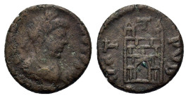 Valentinian III (425-455). Æ (12,9mm, 1.7g). Uncertian mint. Diademed, draped and cuirassed bust r. R/ Camp-gate; T above, RM in exergue. Cf. RIC X 21...