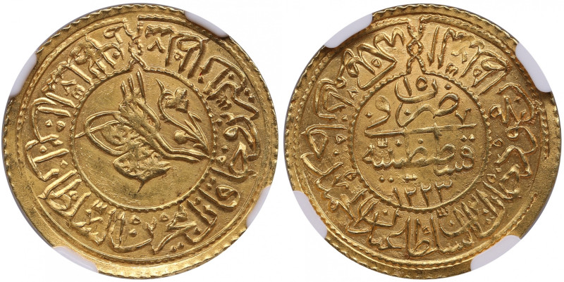 Ottoman Empire, Turkey (Kostantiniye) Rumi Altin AH 1223/RY 15 (1822) - Mahmud I...