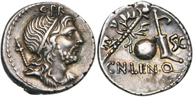 Cn. Cornelius Lentulus Marcellinus, AR denier, 76-75 av. J.-C., Espagne (?). D/ B. du Genius Populi Romani à d., un sceptre sur l'épaule. Au-dessus, G...