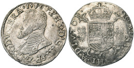 BRABANT, Duché, Philippe II (1555-1598), AR demi-écu Philippe, 1564, Anvers. D/ B. cuir. à g. La date au-dessus de la t. R/ Ecu couronné sur une croix...