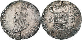 BRABANT, Duché, Philippe II (1555-1598), restauré, AR écu Philippe, 1586, Anvers. D/ B. cuir. à g. R/ Ecu couronné avec écusson de Portugal sur le tou...