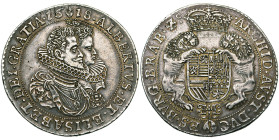 BRABANT, Duché, Albert et Isabelle (1598-1621), AR ducaton, 1618, Anvers. D/ B. accolés des archiducs à d. R/ Ecu couronné, tenu par deux lions, au-de...