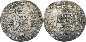 BRABANT, Duché, Albert et Isabelle (1598-1621), AR patagon, 1616, Bruxelles. D/ Croix de Bourgogne sous une couronne, portant le bijou de la Toison d'...