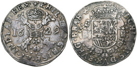 BRABANT, Duché, Philippe IV (1621-1665), AR patagon, 1629, Maastricht. D/ Croix de Bourgogne sous une couronne, portant le bijou de la Toison d'or. R/...
