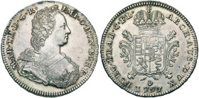 BRABANT, Duché, Marie-Thérèse (1740-1780), AR ducaton, 1753, Anvers. D/ B. dr. et diad. à d., sans pendant d'oreille. R/ Ecu couronné sur une croix de...