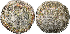 TOURNAI, Seigneurie, Albert et Isabelle (1598-1621), AR patagon, s.d. (1612-1621). D/ Croix de Bourgogne sous une couronne, portant le bijou de la Toi...