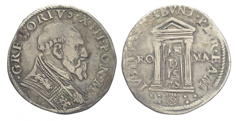 Roma Testone 1575

Roma, Gregorio XIII, Testone 1575, Ag mm 30,5 g 9,20 da mon...