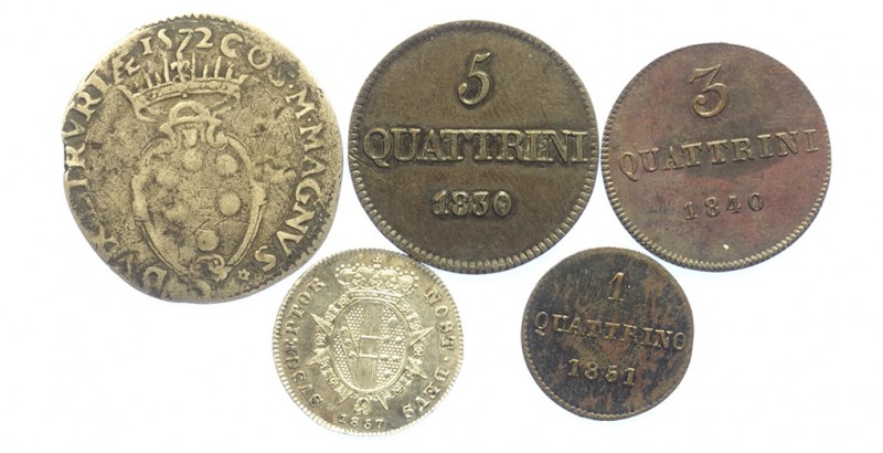 Firenze Lotto

Firenze, Lotto di 5 monete: Giulio 1572 Rara MB, 1/2 Paolo 1857...