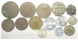 Africa Lot

Africa, Lotto di 14 monete, Rwanda (4) Morocco (2) Tunisia (5) Zanzibar (2) Sudan (1), segnaliamo: Tunisia 4 Harube (1824) KM-88 SPL