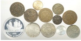 Asia Lot

Asia, Lotto di 12 monete, Nepal (6) Penang (1) Singapore (1) Sumatra (1) Timor (3), segnaliamo: Penang Cent 1810 KM-14 BB+, Timor 20 Avos ...