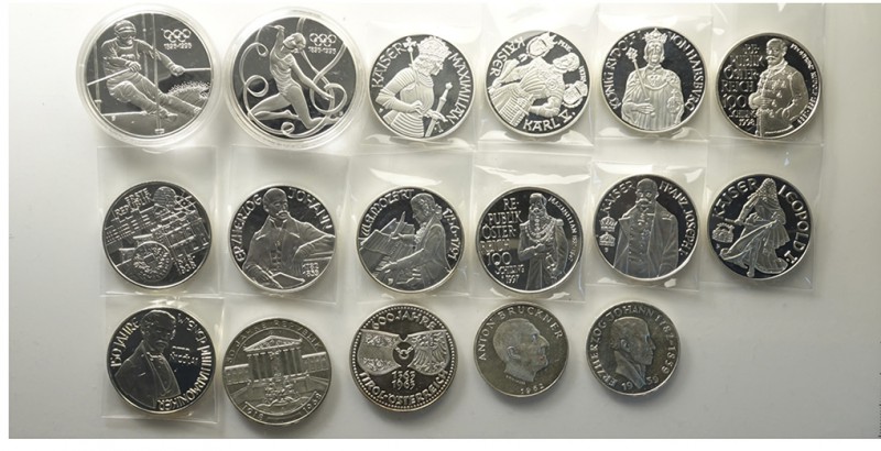 Austria lot

Austria, Republic, Lotto di 17 monete in argento Proof, segnaliam...