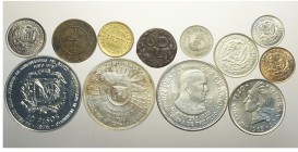 Dominican Republic Lot

Dominican Republic, Lotto di 12 monete, segnaliamo: 1/4 Real (1810-1820) KM-2 MB, 2,5 Centavos 1888 A KM-7.2 FDC, Peso 1955 ...