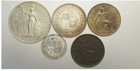 Great Britain Lot

Great Britain, Victoria, Lotto di 5 monete, segnaliamo: 1/2 Crown 1887 KM-764 q.FDC, Shilling 1887 KM-761 q.SPL, Penny 1862 KM-74...