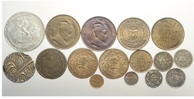 India Lot

India, Lotto di 16 monete, Ratlam (3) Sailana (1) Sikh Empire (1) Tonk (1) Travancore (9) Tripura (1), segnaliamo: Tripura Rupee TE1337 B...