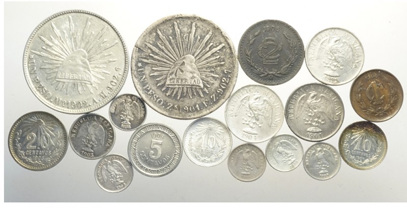 Mexico Lot

Mexico, Lotto di 17 monete 1899-1906, segnaliamo: Peso 1902 Mo AM ...