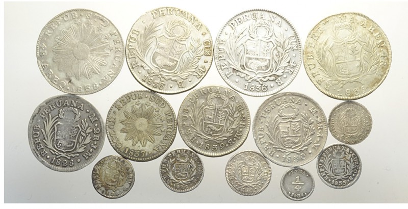 Peru Lot

Peru, Lotto di 14 monete 1828-1839, segnaliamo: 4 Reales 1839 Areq M...