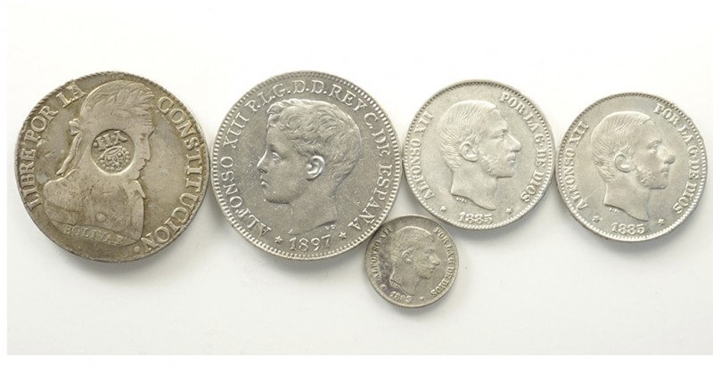 Philippines Lot

Philippines, Spanish Colony, Lotto di 5 monete, segnaliamo: 8...