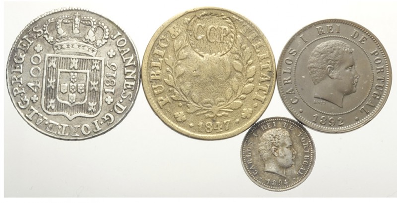 Portugal Lot

Portugal, Lotto di 4 monete 1815-1894, segnaliamo: 400 Reis 1815...