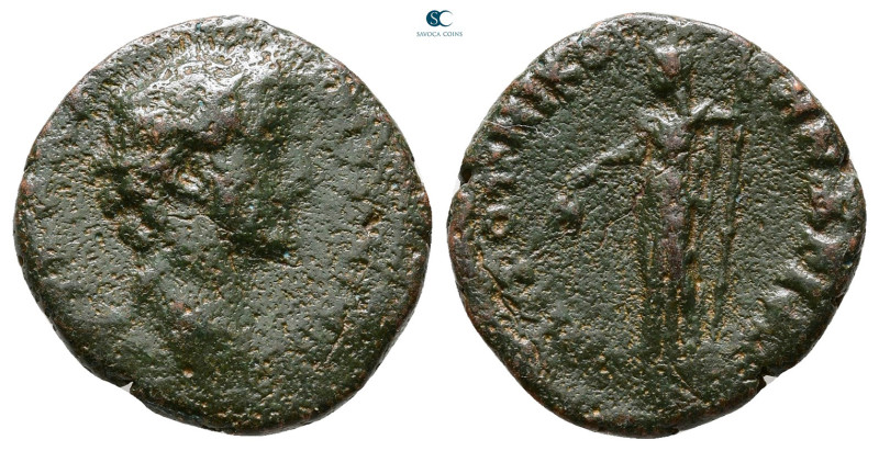 Bithynia. Nikomedia. Antoninus Pius AD 138-161. 
Bronze Æ

17 mm, 3,62 g

...