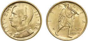 SAVOIA - VITTORIO EMANUELE III (1900-1943) - 50 lire 1931, anno IX
Oro - 4,40 gr.
Dritto: Semibusto a sinistra in uniforme, con il Collare dell'Annu...