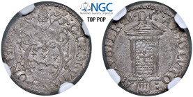 CLEMENTE VIII, Ippolito Aldobrandini (1592-1605) - 1/2 grosso 1600, Roma
Argento - 0,77 gr.
Dritto: Stemma ovale in cornice, cimasa con fiore, sormo...
