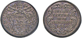 INNOCENZO XI, Benedetto Odescalchi (1676-1689) - Giulio riformato 1684, an. VIII, Roma
Argento - 3,04 gr.
Dritto: Stemma a targa sagomata in cornice...